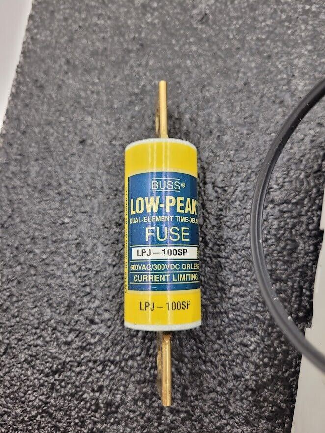 Eaton Fusible K-Frame 100A Disconnect Switch R9 Series R9K3100FJ LPJ-100SP Fuses