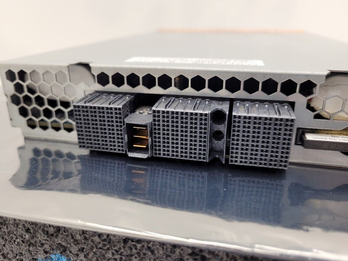 HP HPE AP837A StorageWorks P2000 3PAR SAS FC iSCSI Control 582937-001 6Gb/s SAS