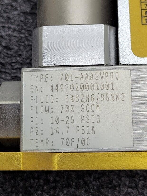 Parker Porter Digital Mass Flow Controller 701-AAASVPRQ 5%B2H6 / 95%N2 700SCCM