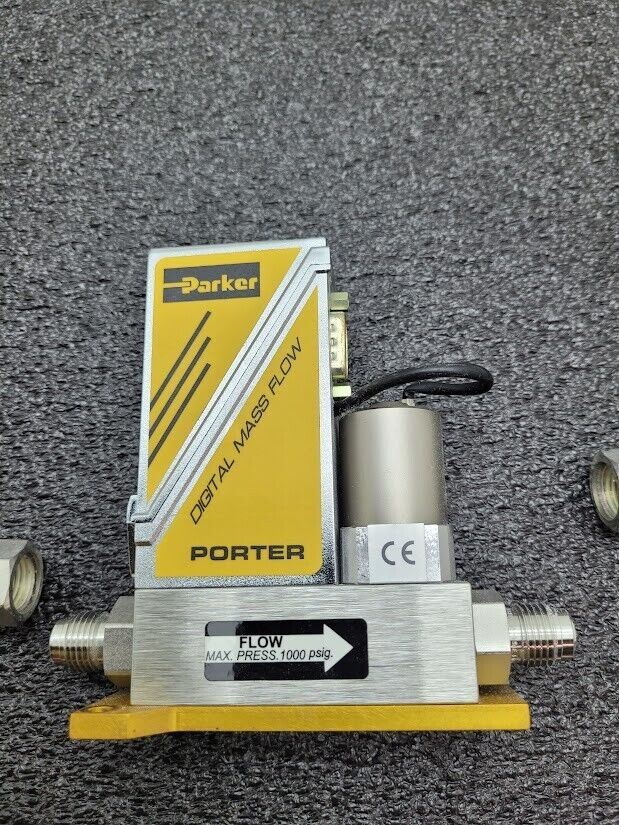 Parker Porter Digital Mass Flow Controller 701-AAASVPRQ 5%B2H6 / 95%N2 700SCCM