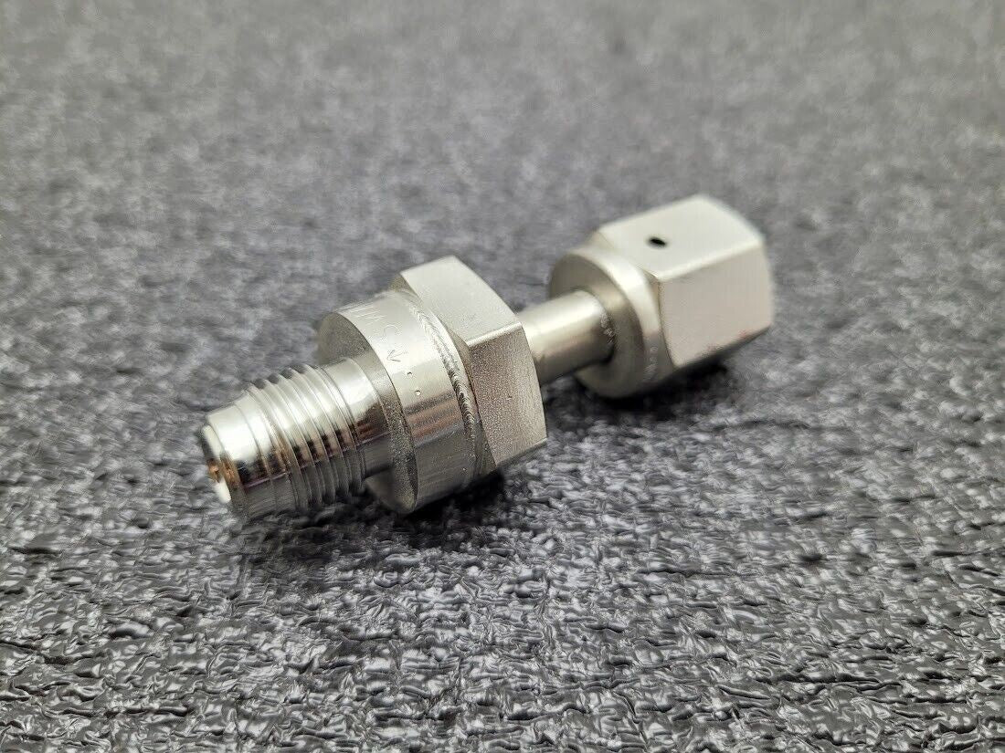 Swagelok High Purity Check Valve 1/4" VCR Female to 1/4" VCR Male 6L-CW4FR4-VR4