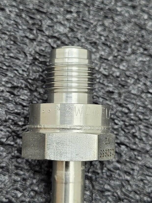 Swagelok High Purity Check Valve 1/4" VCR Female to 1/4" VCR Male 6L-CW4FR4-VR4
