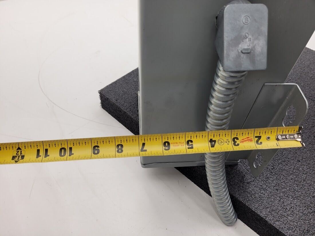 Emerson Hevi-Duty Transformer HS14F3BS 3kVA Pri: 190/220x380/440V Sec: 110/220