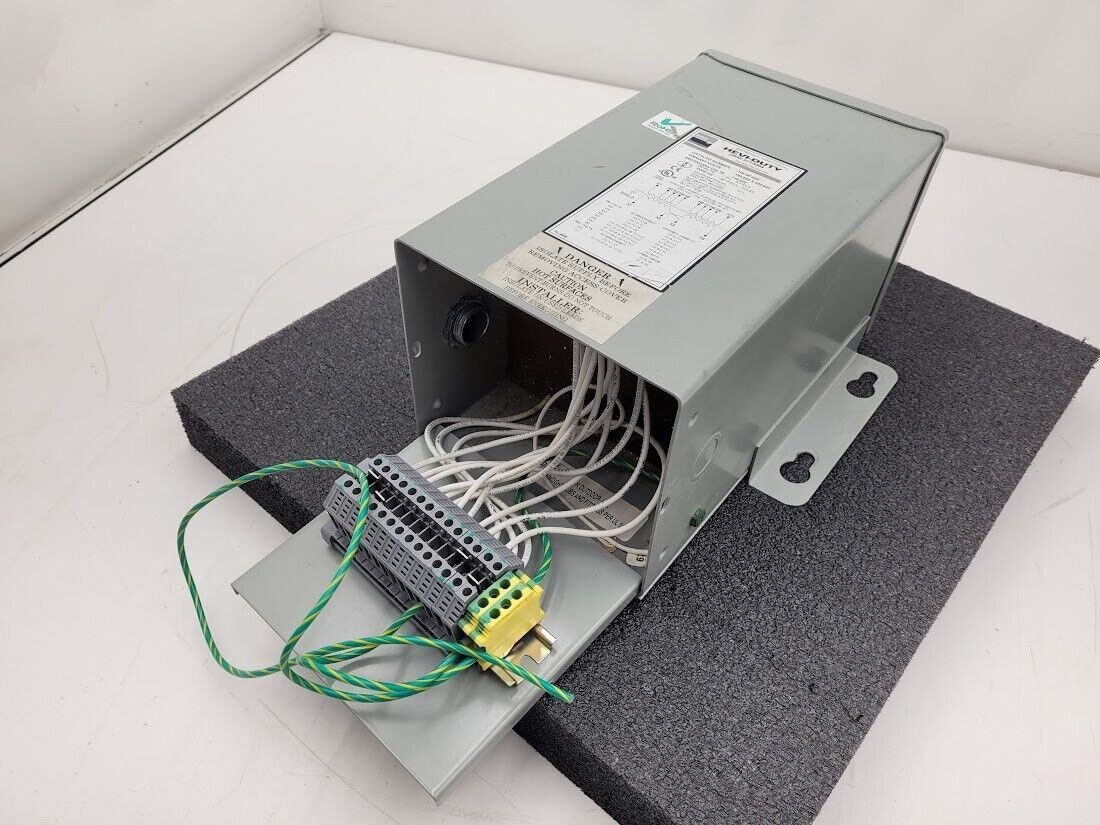 Emerson Hevi-Duty Transformer HS14F3BS 3kVA Pri: 190/220x380/440V Sec: 110/220