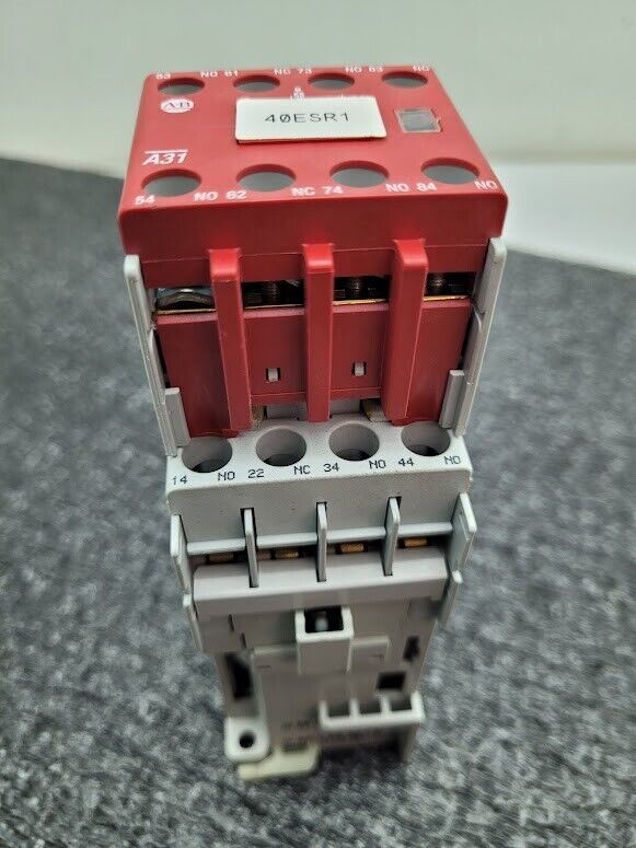 Allen Bradley Guardmaster 700S-CF620DJC 230-690V 20A Contactor 24VDC Coil 100S-F