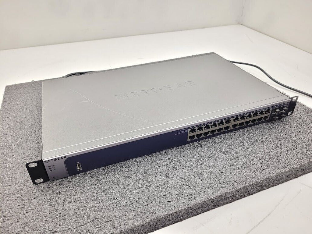 NetGear ProSafe GSM7224 V2  V2H1 24 Port Managed Network Switch Static Routing