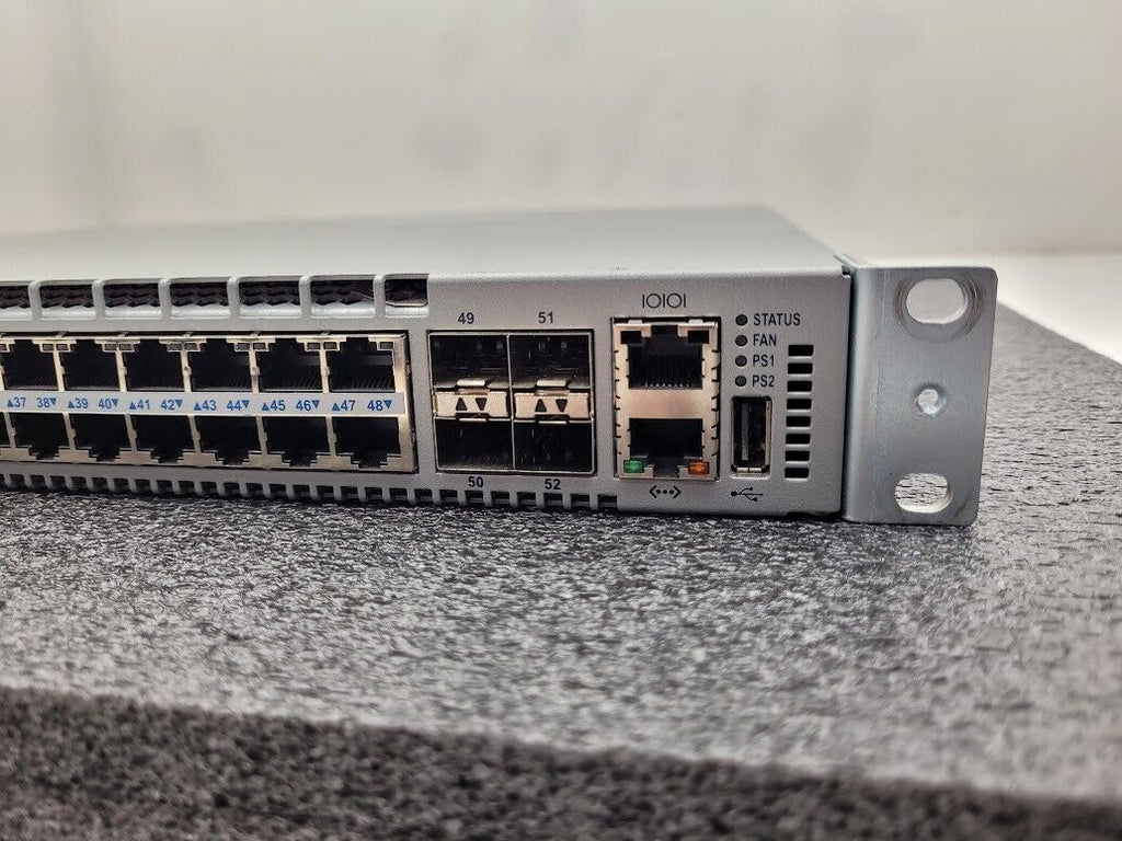 Arista DCS-7048T-A 48-Port 100/1000 RJ45 4x SFP+ 2x AC PSU R-F 7048 Switch