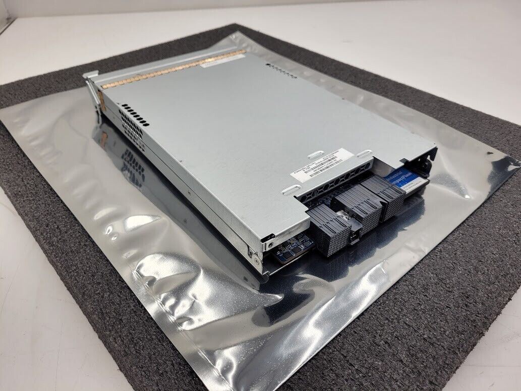 Dot Hill DotHill 876127-001 81-00000118-00-01 2050 SAN Dual Controller 4x FC