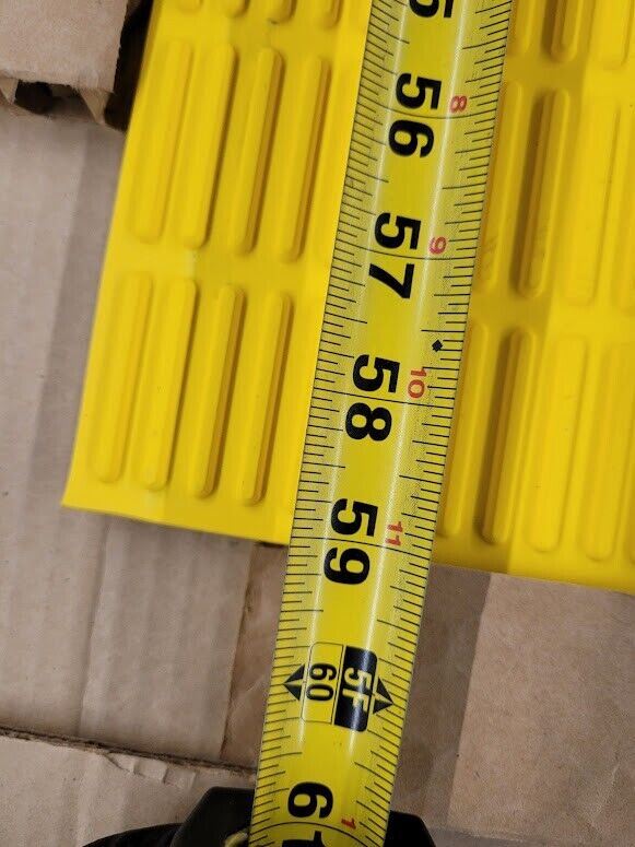 Allen-Bradley Guardmaster MatGuard Sensor Safety Mat 440F-M0930CYNN A 59" x 18"