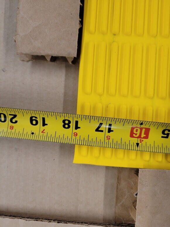 Allen-Bradley Guardmaster MatGuard Sensor Safety Mat 440F-M0930CYNN A 59" x 18"