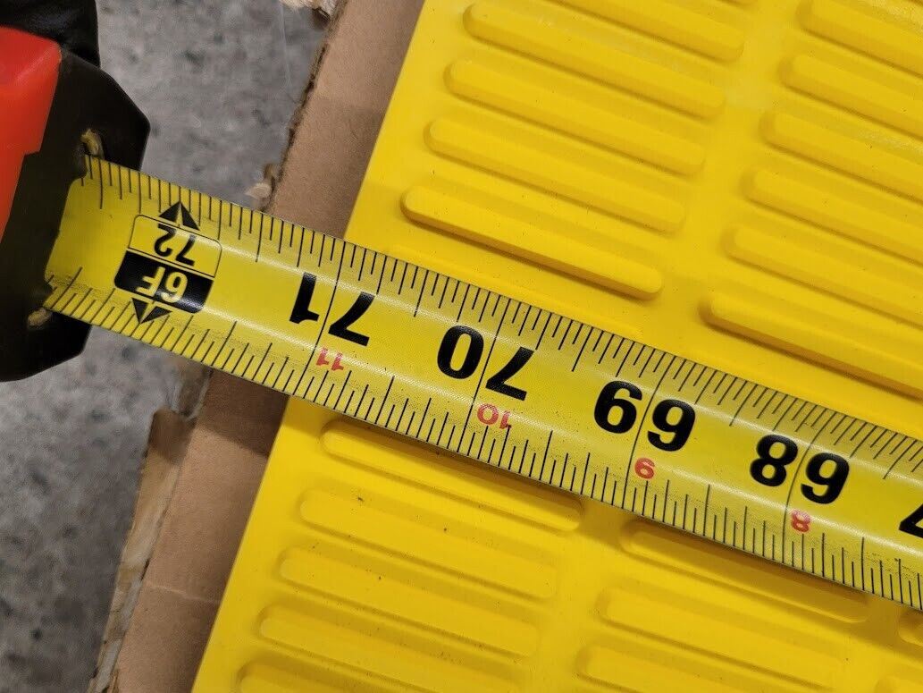 Allen-Bradley Guardmaster MatGuard Sensor Safety Mat 440F-M1836CYNN A 71" x 36"