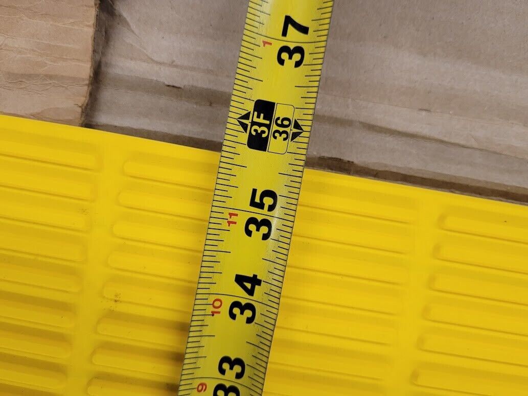 Allen-Bradley Guardmaster MatGuard Sensor Safety Mat 440F-M1836CYNN A 71" x 36"