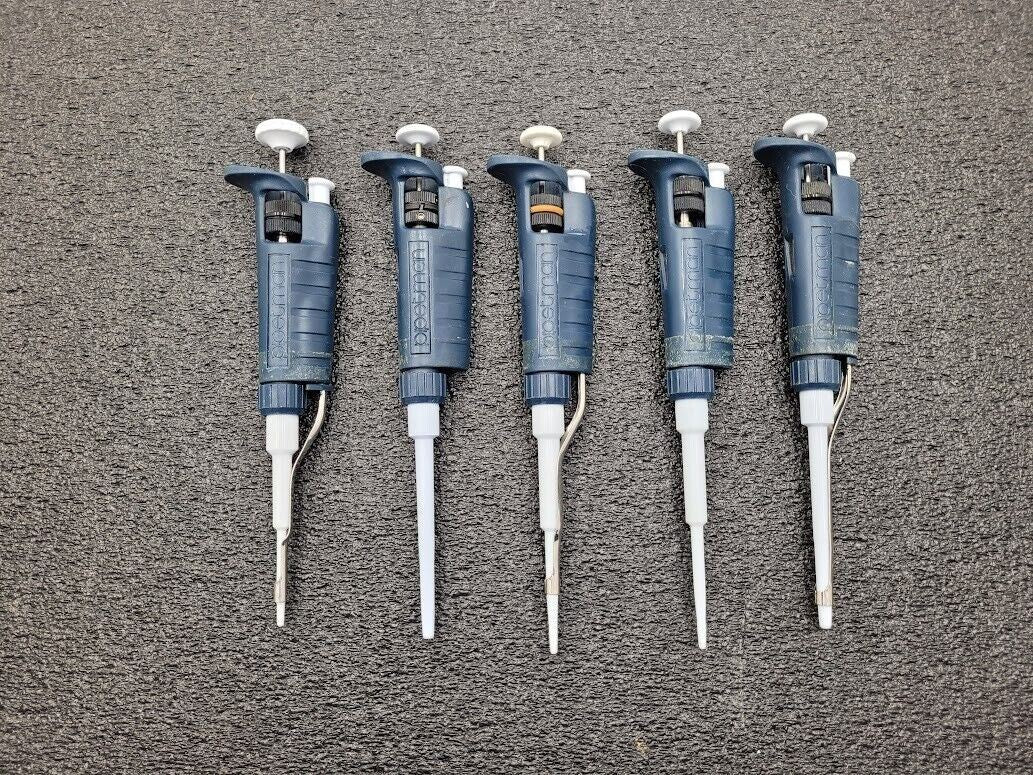 Lot of 5 Rainin Gilson Pipetman Air-Displacement Pipettes 1x P10 2x P20 2x P200