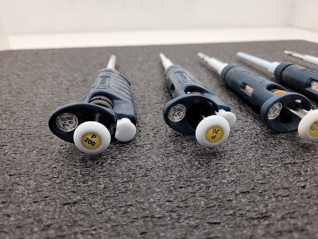 Lot of 5 Rainin Gilson Pipetman Air-Displacement Pipettes 1x P10 2x P20 2x P200