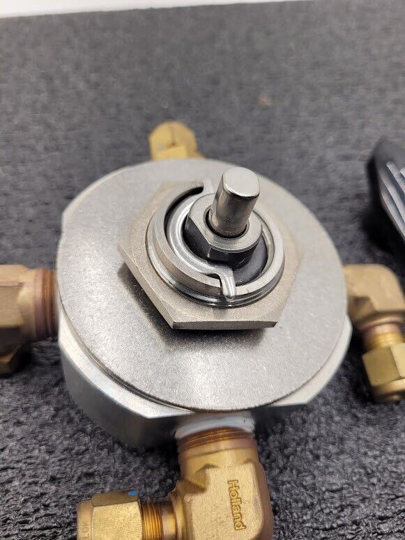 Swagelok SS-45YF8 316 SS Stainless 1-Piece 40 Series 4-Way Ball Valve 1500 PSI