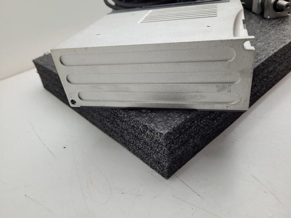 Delta ASD-B2-1021-B 220V 1-Phase Servo Drive 100W w/ Motor and Cables