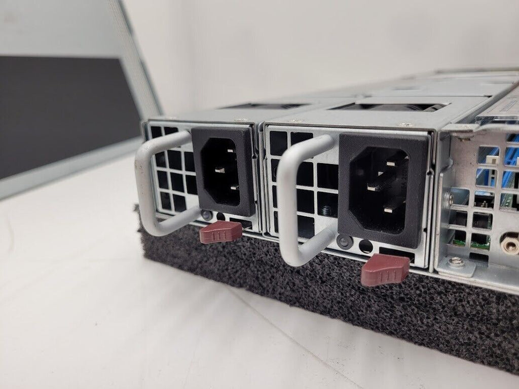 SuperMicro 4x LFF X10DRW-i 2x E5-2640v3 2.6Ghz 64GB Ram 1U Server