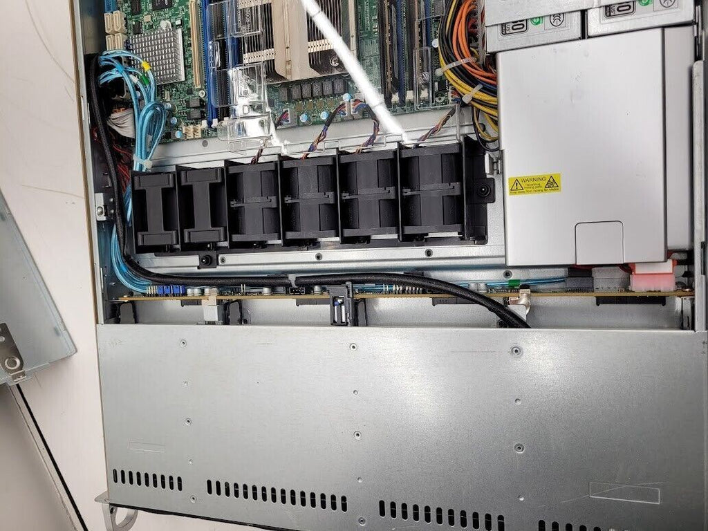 SuperMicro 4x LFF X10DRW-i 2x E5-2640v3 2.6Ghz 64GB Ram 1U Server