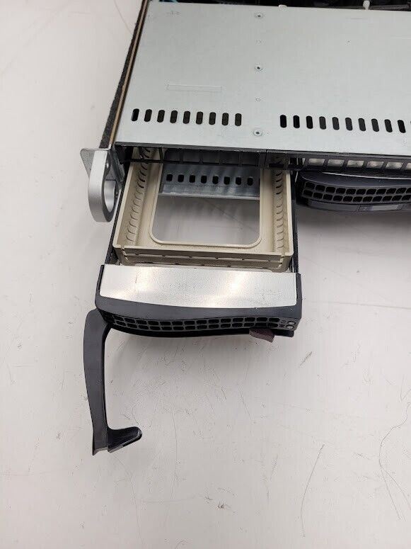SuperMicro 4x LFF X10DRW-i 2x E5-2640v3 2.6Ghz 64GB Ram 1U Server