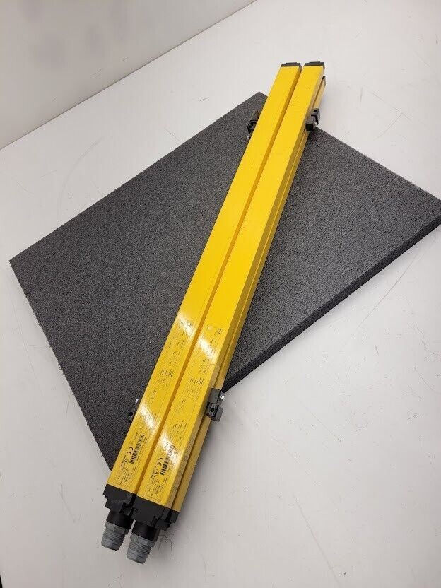 Sick C4000 Light Curtain Safety Screen Sensor 24VDC 0-19m Scanning Range 750mm H