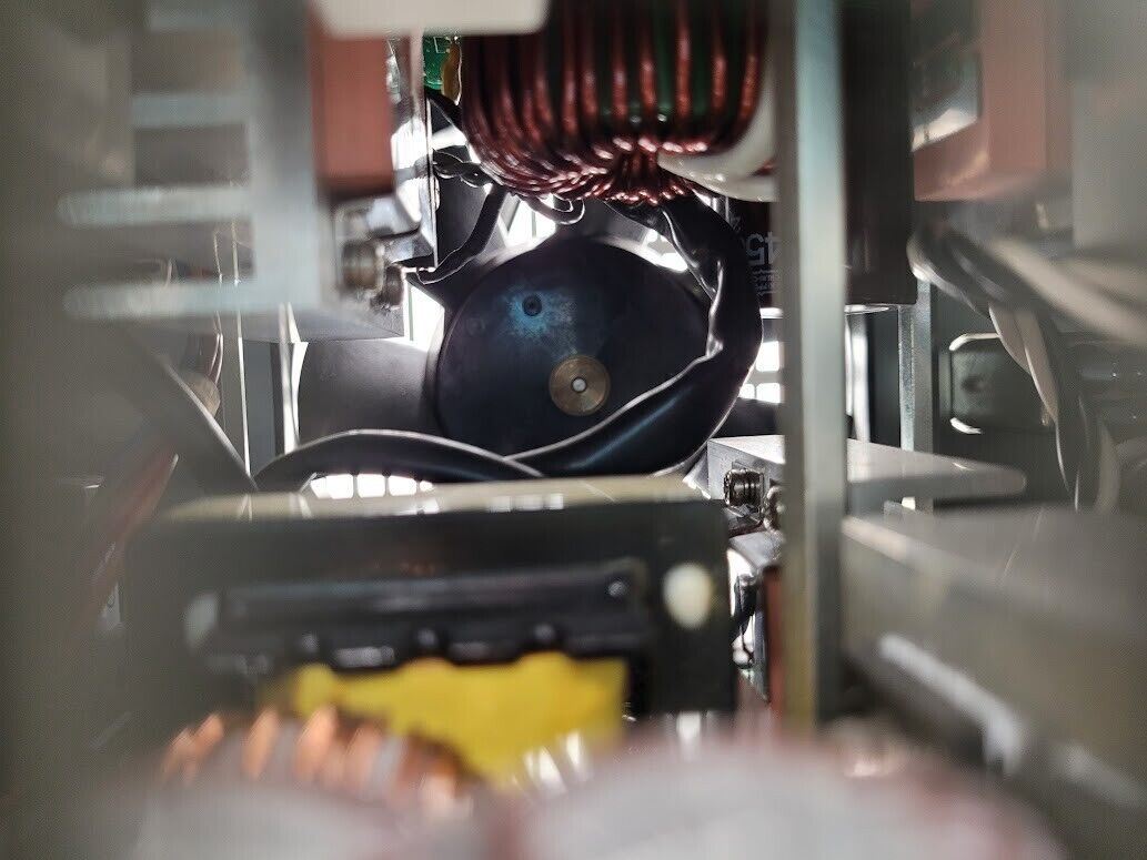 SMC HEC002-A5B-F THERMO-CON 230w Peltier-Type Air Cooled Circulating Chiller "C"