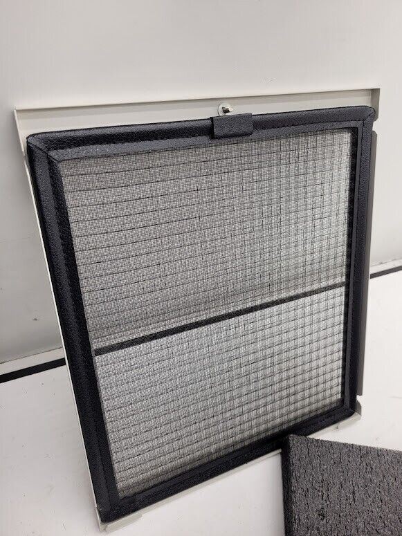 SMC HEC002-A5B-F THERMO-CON 230w Peltier-Type Air Cooled Circulating Chiller "C"
