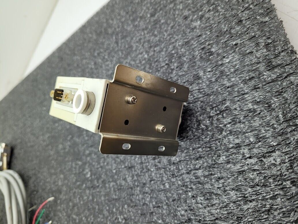 CKD FCM Series FCM-0100AI-H80AN3B Flow Controller Gas: Air Flow Rate: 100L/min