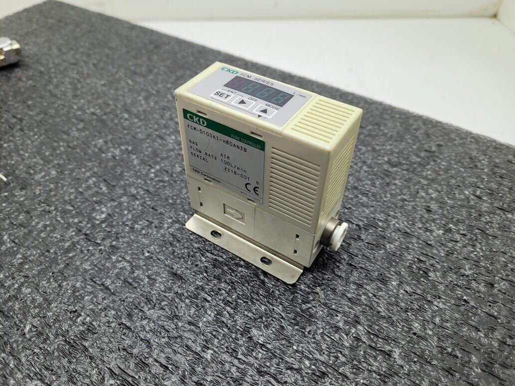 CKD FCM Series FCM-0100AI-H80AN3B Flow Controller Gas: Air Flow Rate: 100L/min
