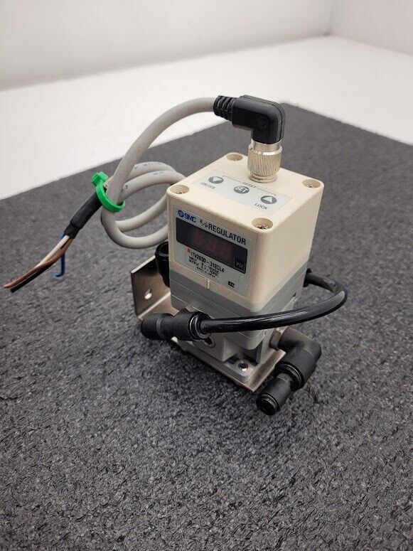 SMC ITV2030-312CL4 Electro Pneumatic Regulator 0-10VDC Input 0.7-70SPI Output