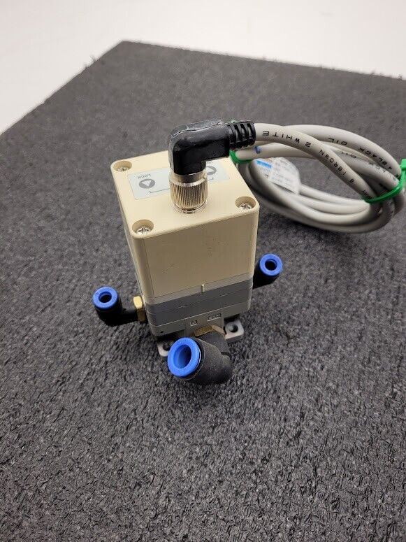 SMC ITV2030-312L4 Electro Pneumatic Regulator 0-10VDC Input 0.7-70SPI Output