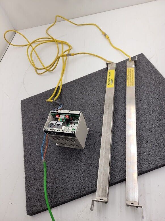 Banner USE2012NP2 & USR2012NP2 MICRO-SCREEN 20" Light Curtain Screen Tested "E"