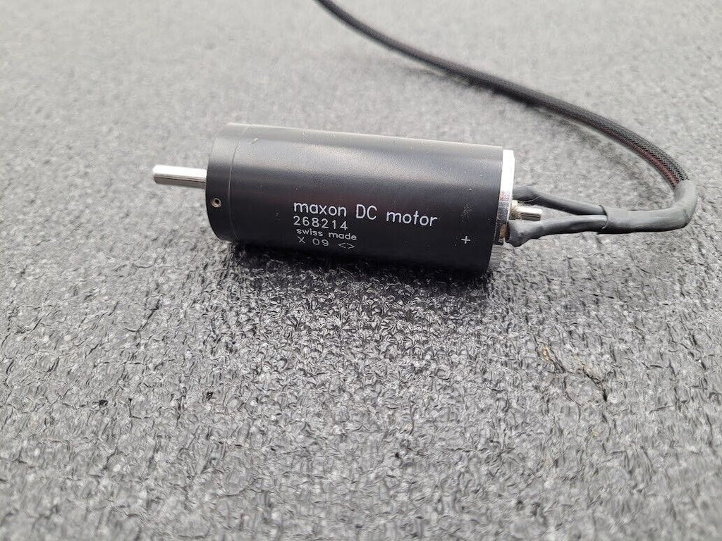 Maxon DC Motor 268214 RE 30 Ø30 mm Graphite Brushes 60 Watt 9100RPM 24VDC