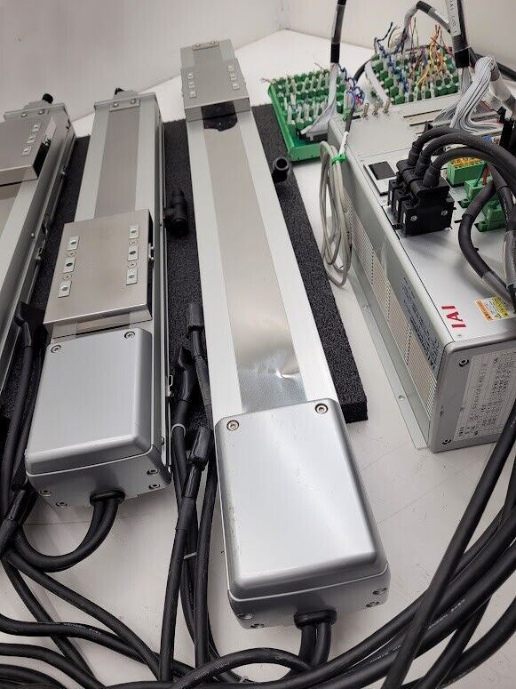 IAI Corporation XSEL-P-3-601B-601B-601B 3 Axis Servo Drive w/ 3 Linear Actuator