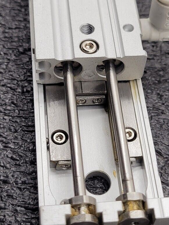 SMC MXS6-40 Pneumatic Dual Rod Cylinder Slide D-M9N Sensors