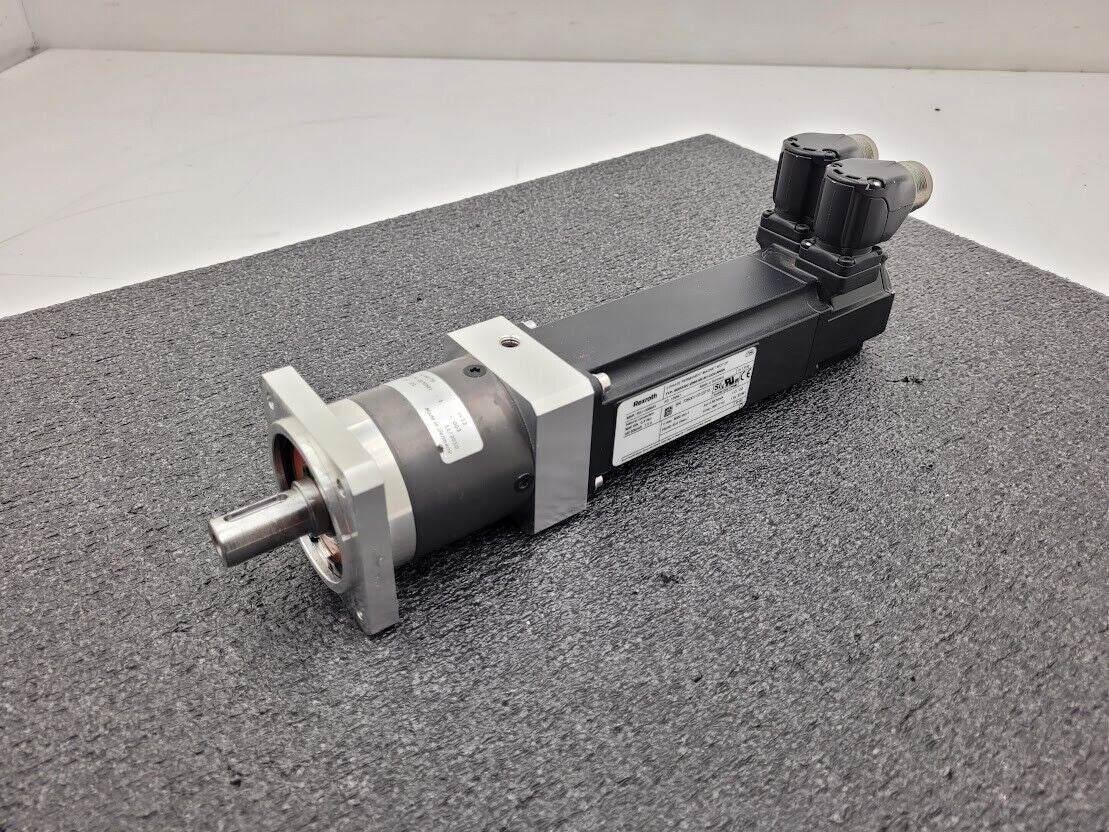 Rexroth 3 Phase 3PH Servo Motor MSK030C-0900-NN-M1-UG1-NNNN 1Nm w/ Gearhead