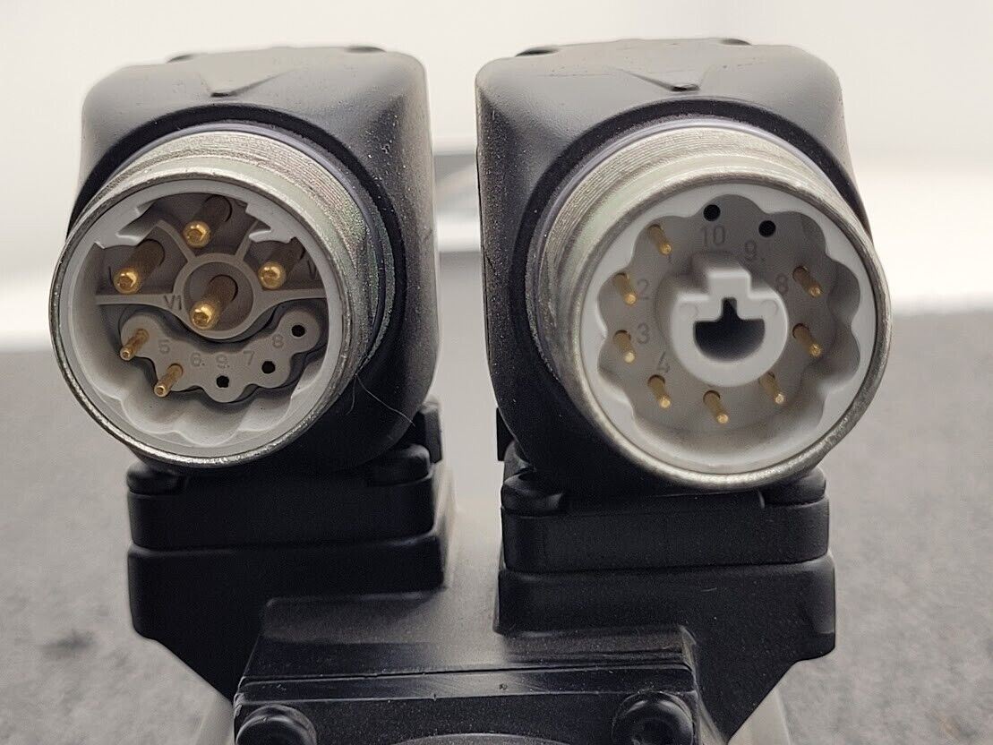 Rexroth 3 Phase 3PH Servo Motor MSK030C-0900-NN-M1-UG1-NNNN 1Nm w/ Gearhead