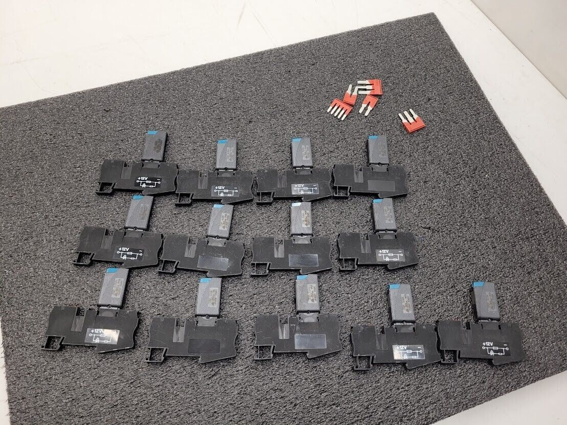 Lot of 13 Phoenix Contact UK 6-FSI/C Terminal Blocks Circuit Breakers and Fuses