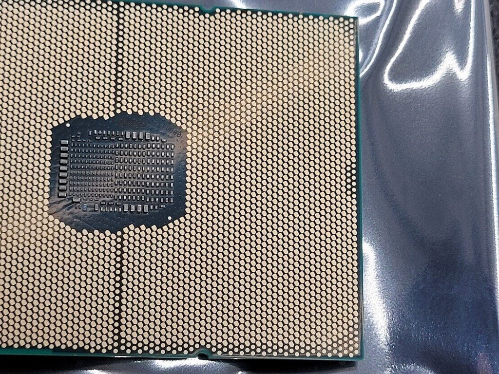 Intel Xeon 2.2GHz ES Server CPU Processor 3rd Generation Gen Ice Lake FCLGA4189