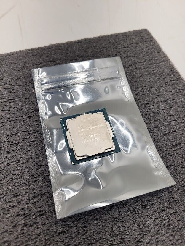 Intel Confidential QKHB Core i5 - 7600 SR334 3.50GHz 6MB Quad-Core CPU LGA1151