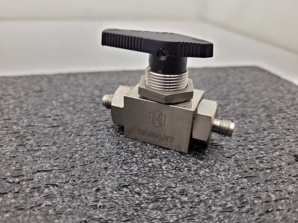 HAM-LET H6800SSL1/8RCSS Ball Valve 6000 PSI H6800 Series 1/8" Let-Lok Fitting