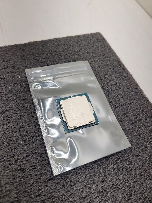 Intel Confidential QKHA Core i7-7700 3.60GHz Socket LGA 1151