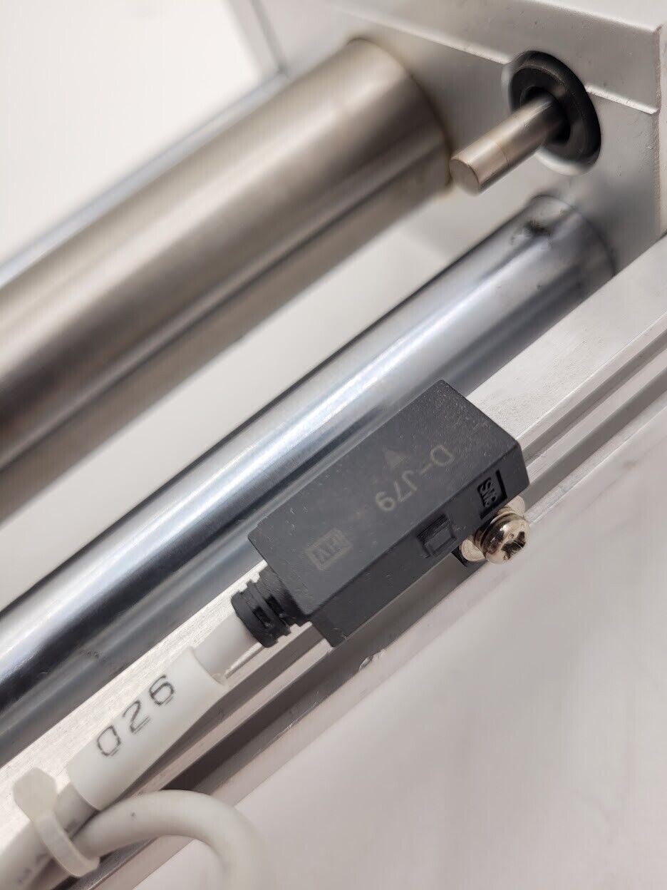 SMC NCDY2S25H-4000 100PSI Linear Slide Guide Cylinder w/ D-J79 Sensors, Stops