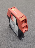 STI Omron SR131A00 Safety Monitoring Relay 44510-1310  24VDC SR131A Working Pull