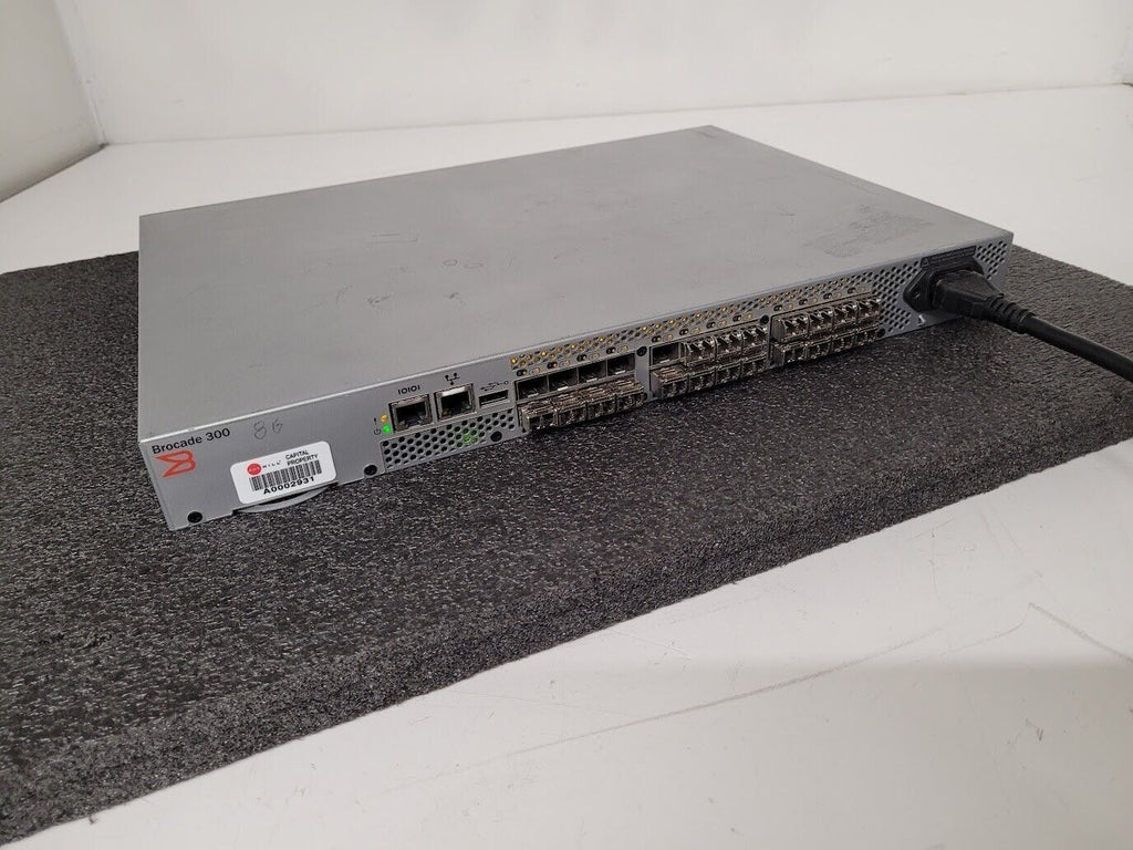 NA-360-0008 Brocade 300 SAN Switch 8GB X 24 Active Ports 80-1001586-09