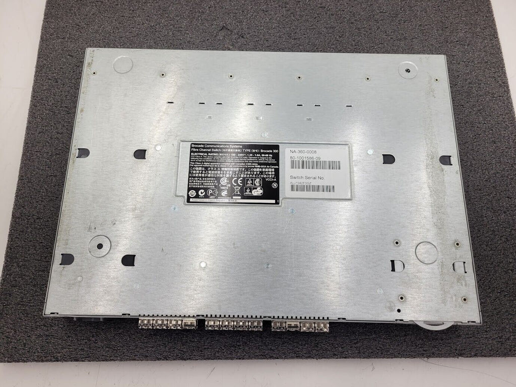 NA-360-0008 Brocade 300 SAN Switch 8GB X 24 Active Ports 80-1001586-09