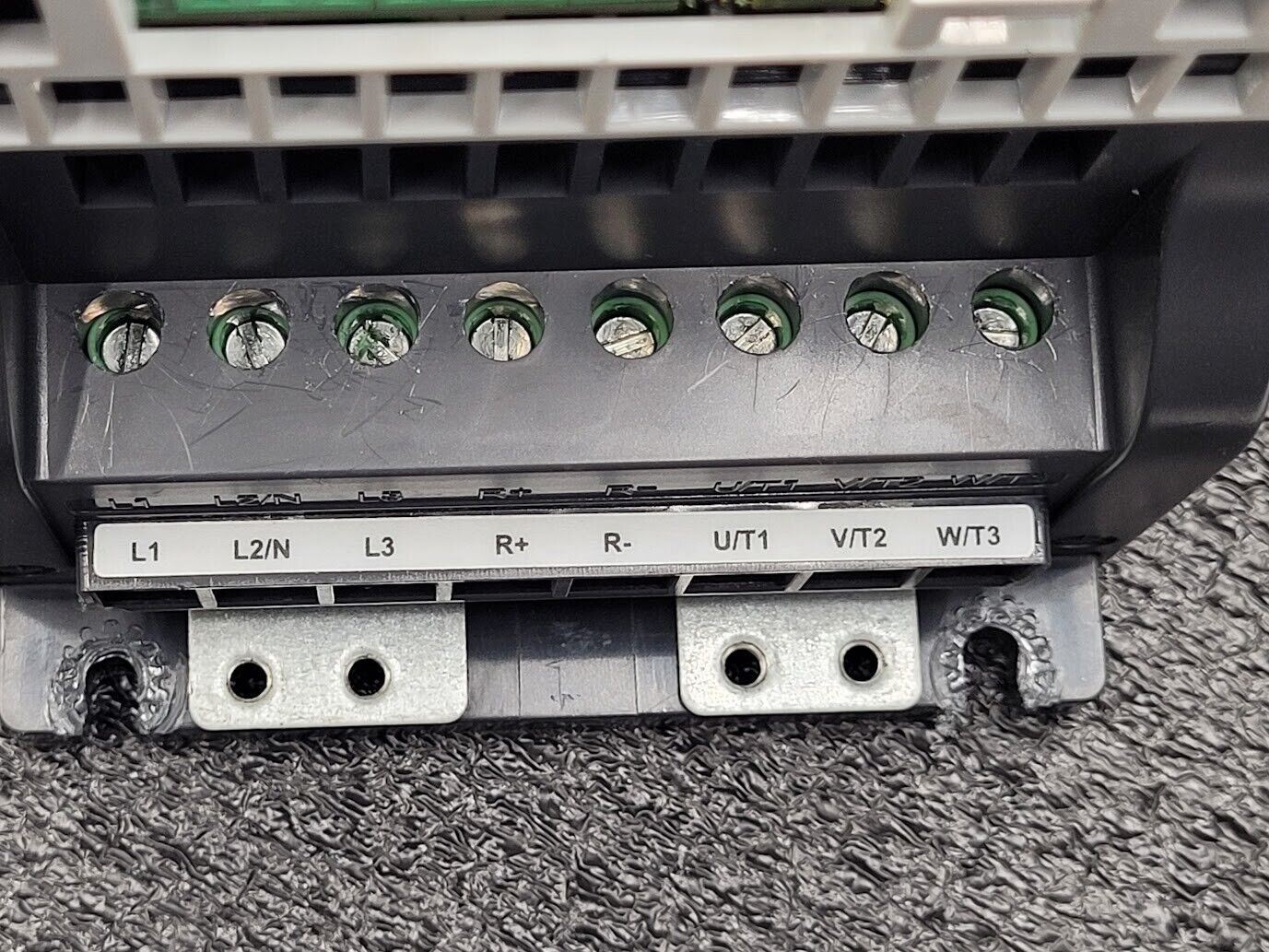 Eaton M-Max MMX34AA014F0-0 Micro VFD AC  Drive inverter 7.5kW:400V 10HP:480V