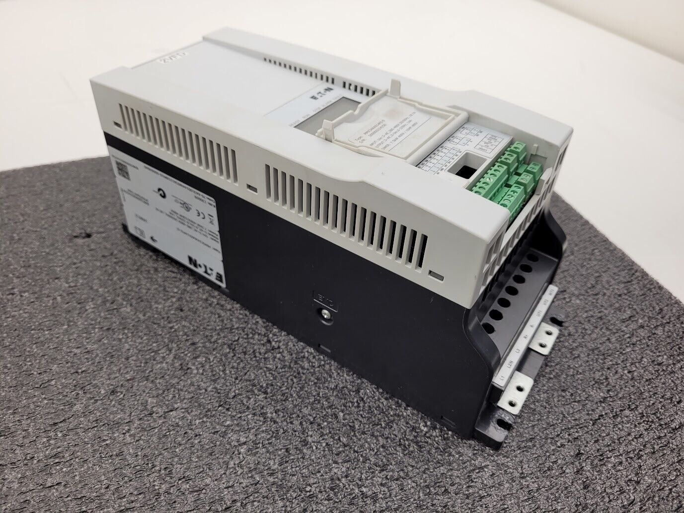 Eaton M-Max MMX34AA014F0-0 Micro VFD AC  Drive inverter 7.5kW:400V 10HP:480V
