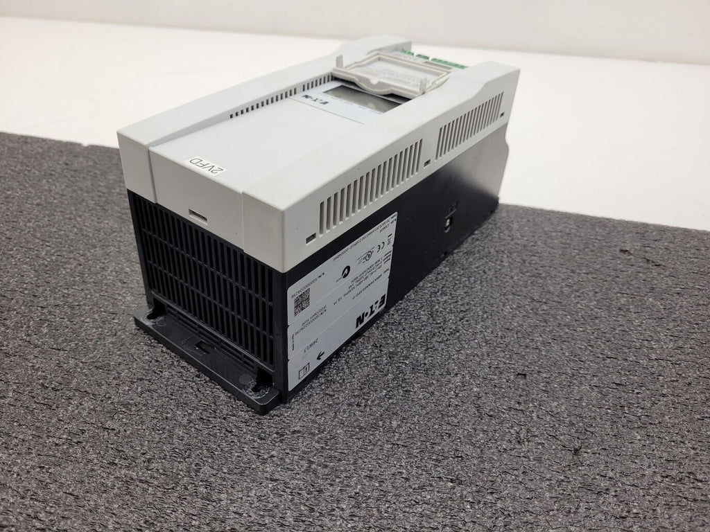 Eaton M-Max MMX34AA014F0-0 Micro VFD AC  Drive inverter 7.5kW:400V 10HP:480V
