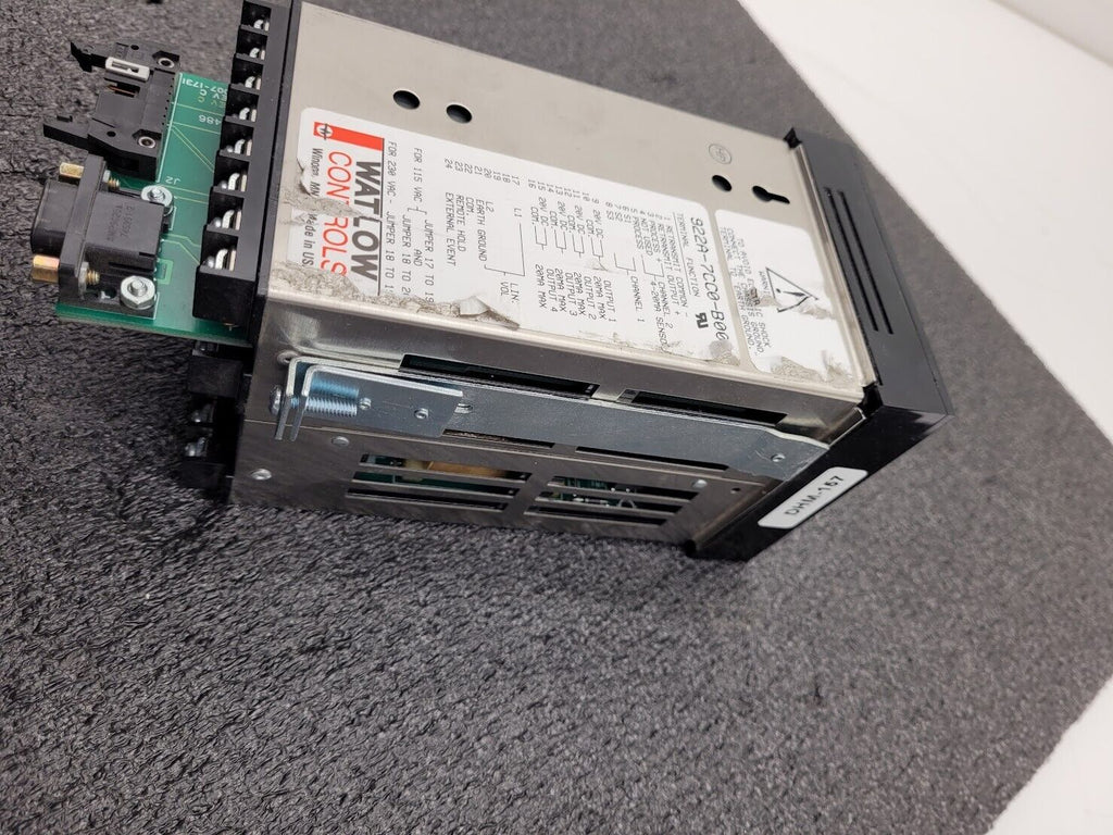 Watlow Controls Series 922 Programmable Temperature Controller Module 922A-7CCC