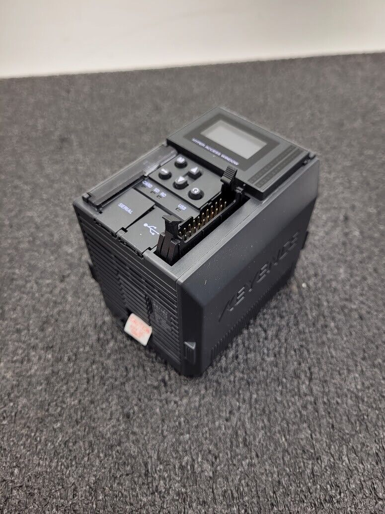 Keyence KV700 KV-700 PLC Open Box, Two End Covers DIN Rail Mount, USB, Serial